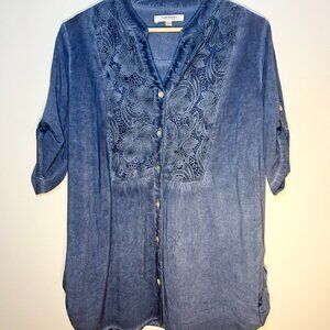 Tantrums Blue Crochet Chambray Top – Size Large